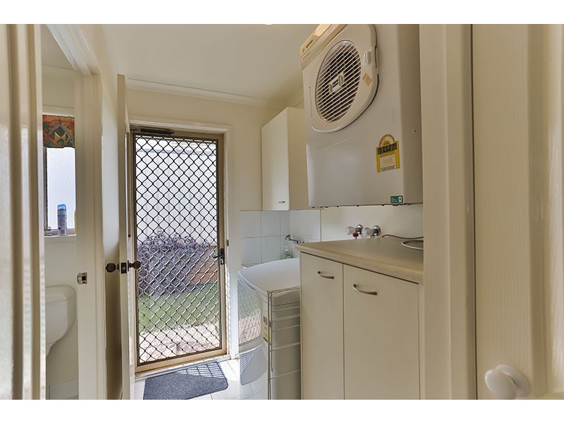 9 Dalrello Court, Glenvale QLD 4350