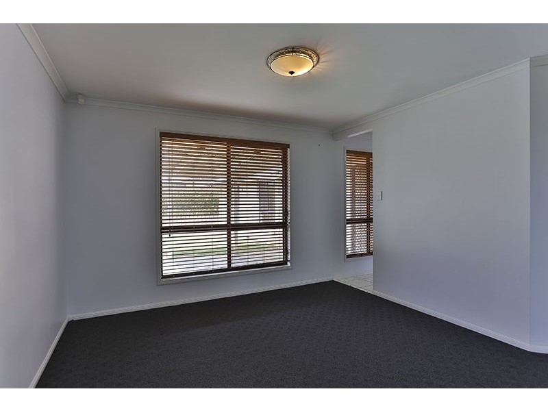 14 Shelton Crescent, Kearneys Spring QLD 4350