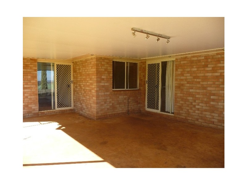 3 Elizabeth Kenny Court, Harristown QLD 4350