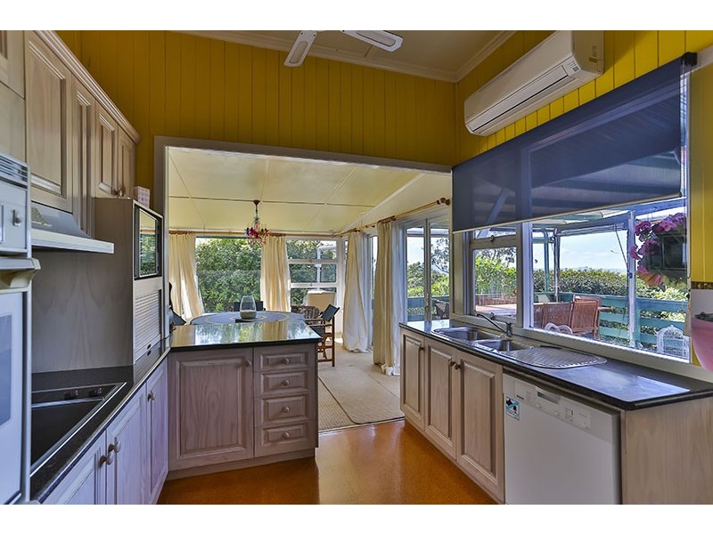 92 Tourist Road, Rangeville QLD 4350