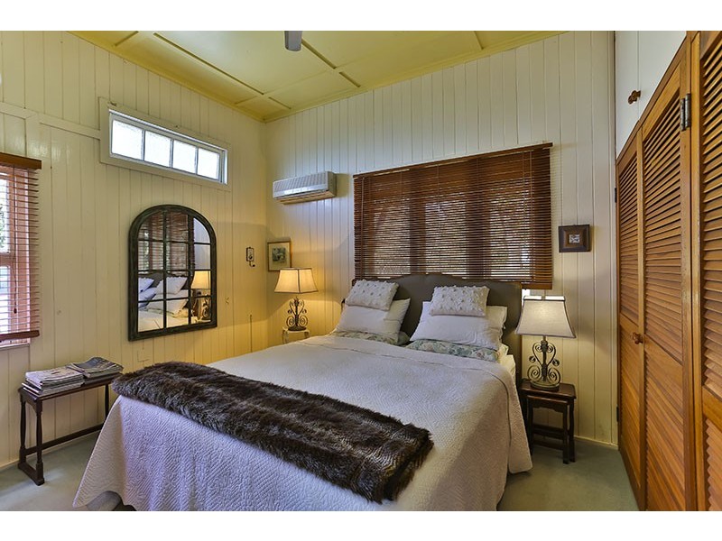 92 Tourist Road, Rangeville QLD 4350