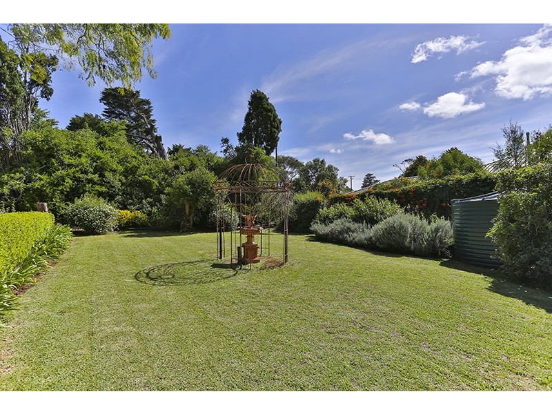 92 Tourist Road, Rangeville QLD 4350