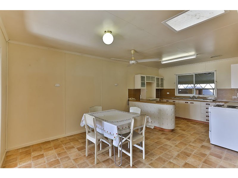 454 Alderley Street, Harristown QLD 4350