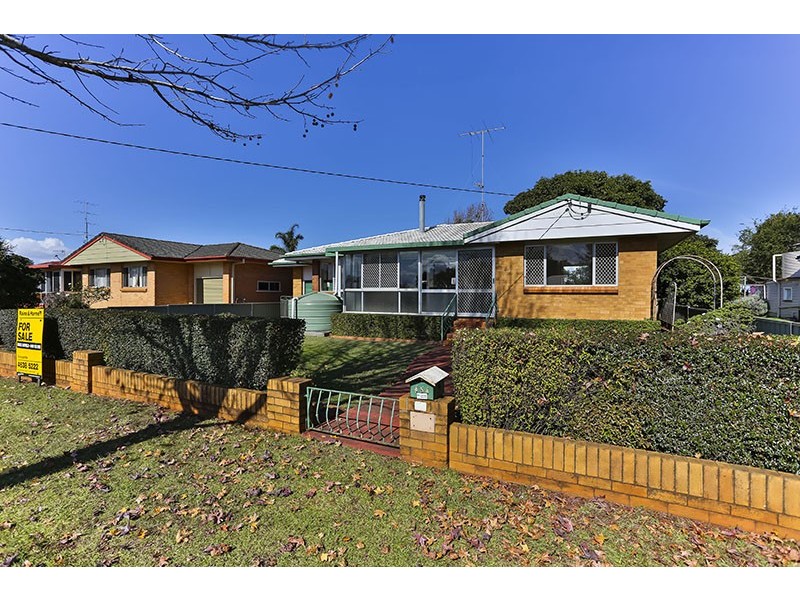 454 Alderley Street, Harristown QLD 4350