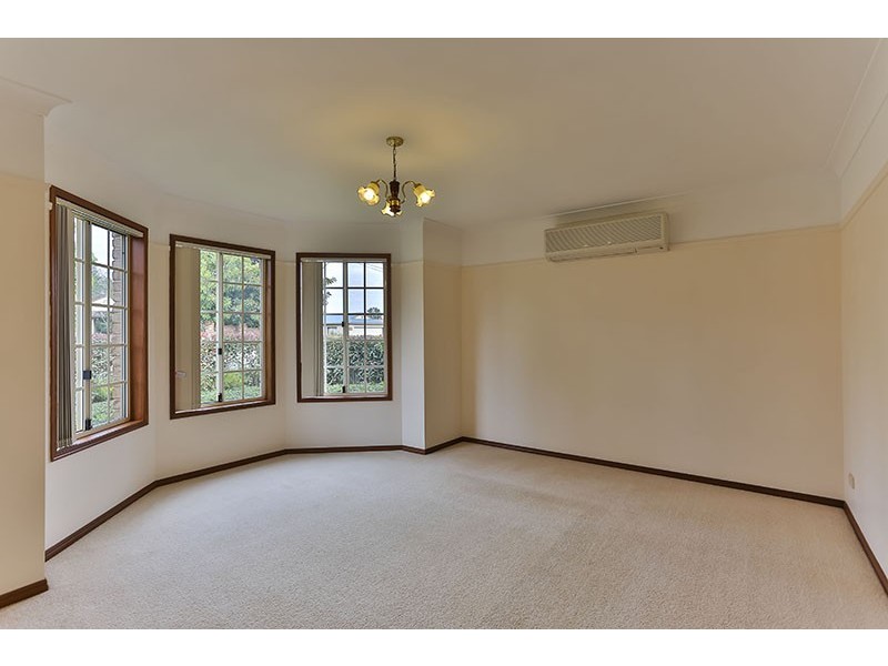 147 Spring Street, Middle Ridge QLD 4350