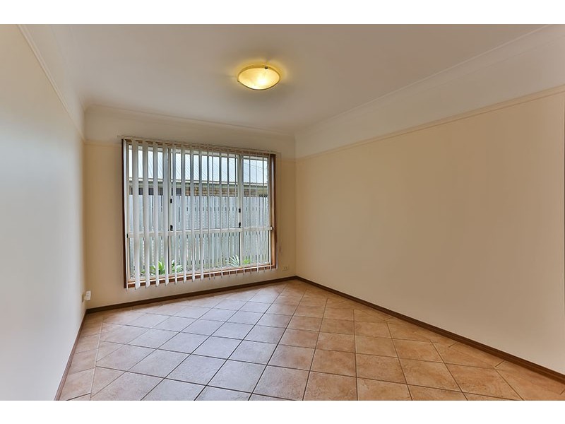 147 Spring Street, Middle Ridge QLD 4350