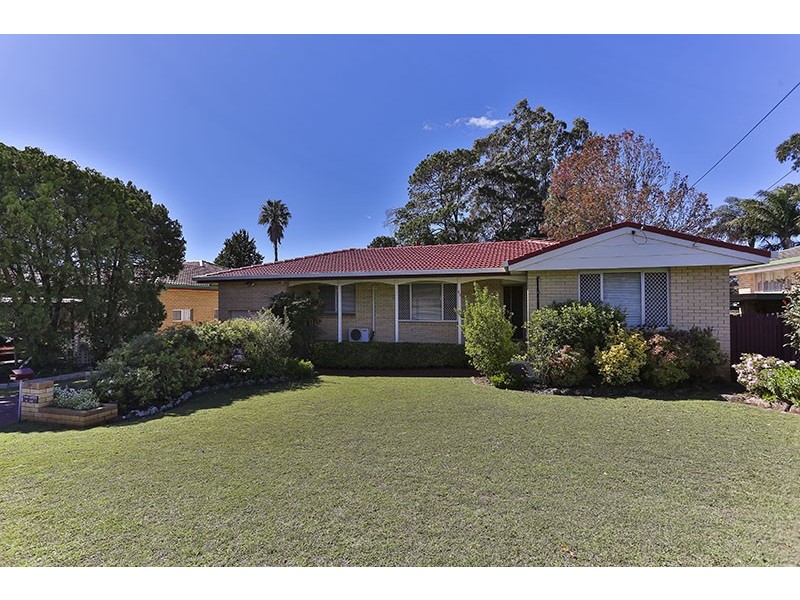 52 Skehan Street, Centenary Heights QLD 4350