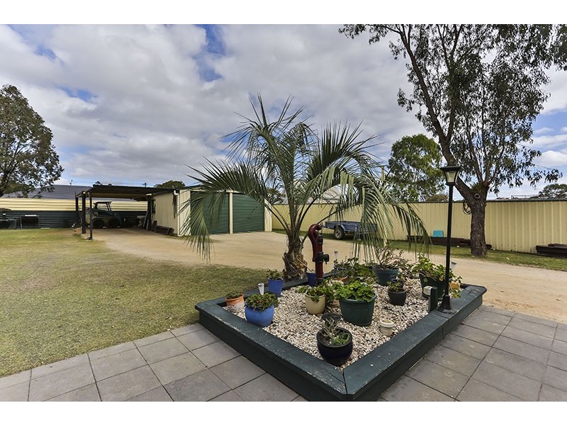 7 George Street, Cambooya QLD 4358