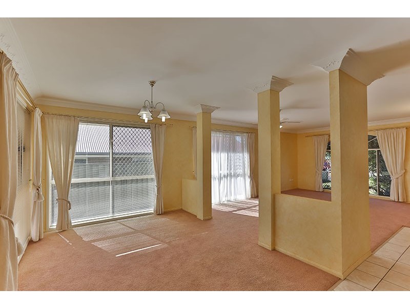 15 Buckle Court, Middle Ridge QLD 4350