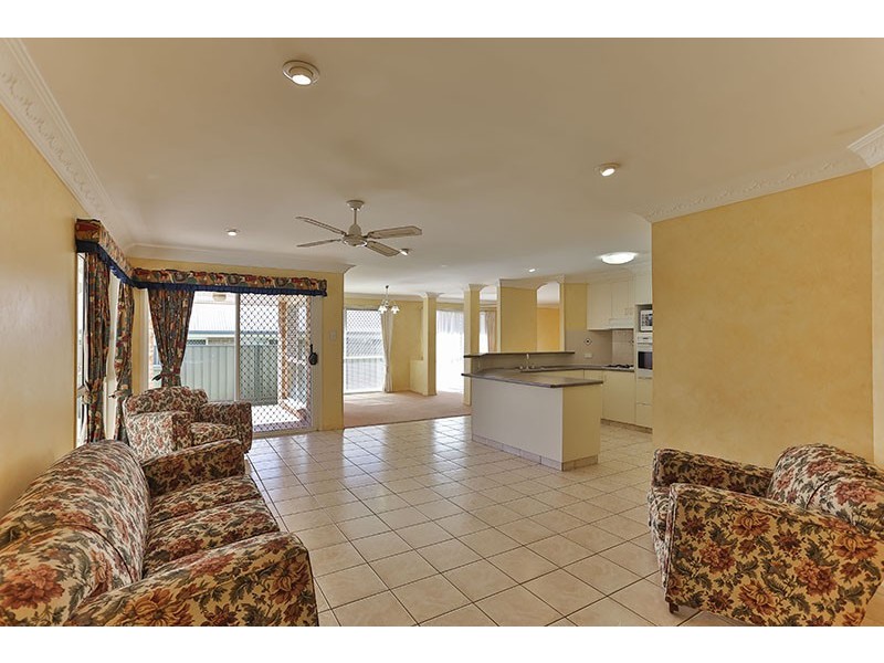 15 Buckle Court, Middle Ridge QLD 4350