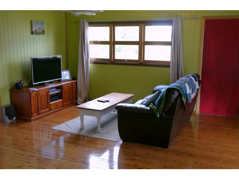 15 Daly Street, Quinalow QLD 4403