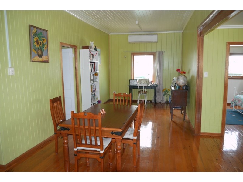 15 Daly Street, Quinalow QLD 4403
