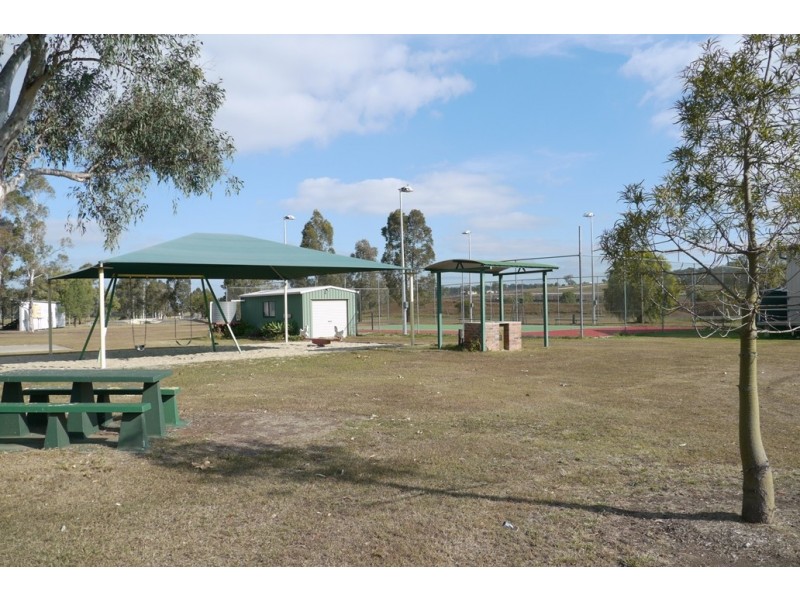 15 Daly Street, Quinalow QLD 4403