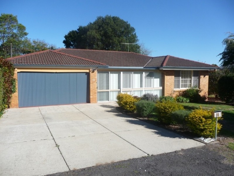 12 Cedar Street, East Toowoomba QLD 4350