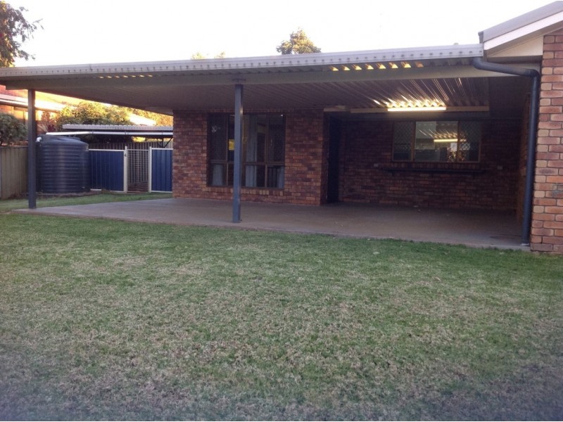 3 Brigalow Street, Newtown QLD 4350