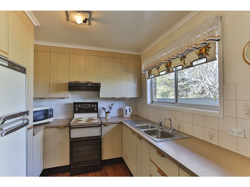 54 Skehan Street, Centenary Heights QLD 4350