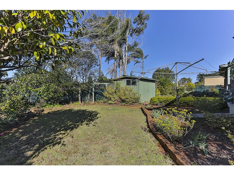 54 Skehan Street, Centenary Heights QLD 4350