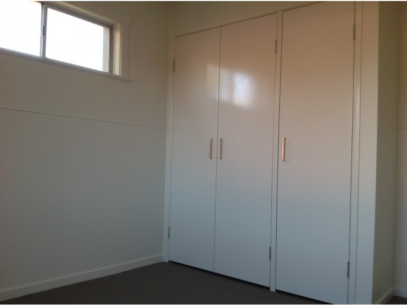 2 Harris Street, Harristown QLD 4350