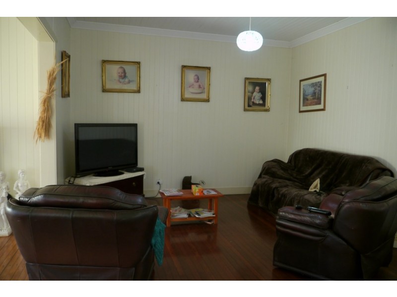 1 Ramsay Street, Cambooya QLD 4358