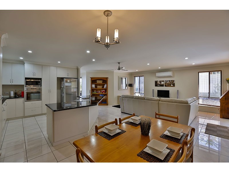 37 Elizabeth Street, Westbrook QLD 4350