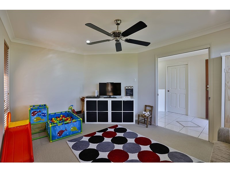 37 Elizabeth Street, Westbrook QLD 4350