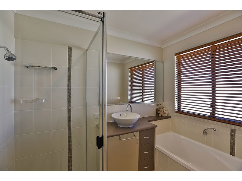 37 Elizabeth Street, Westbrook QLD 4350