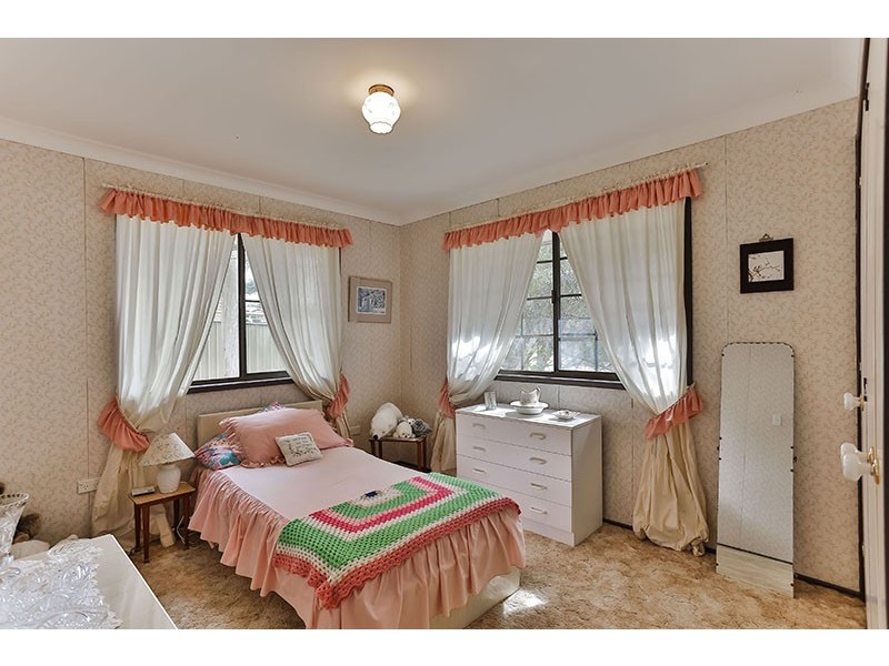25 Amanda Drive (Cnr of Amanda Dr and Zoe Crt), Centenary Heights QLD 4350