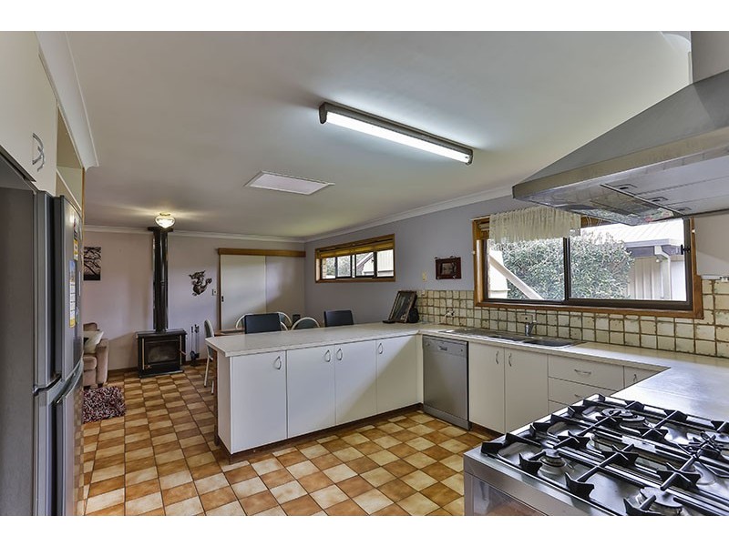 7 Amber Court, Darling Heights QLD 4350