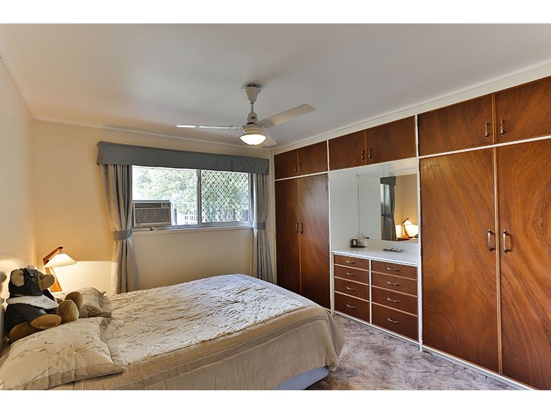 948 Ruthven Street, Kearneys Spring QLD 4350