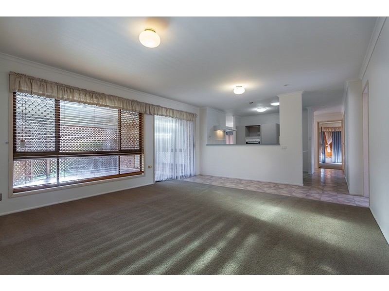 428 Stenner Street, Kearneys Spring QLD 4350