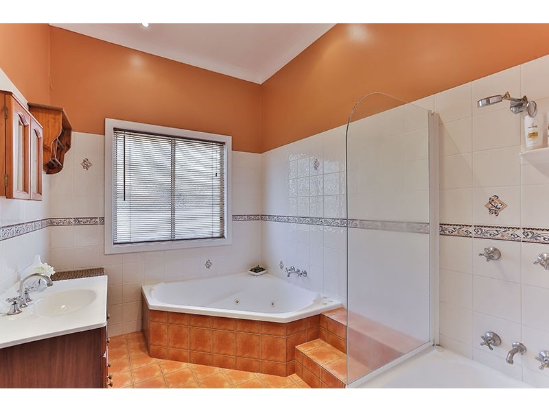 3 Jarrah Street, East Toowoomba QLD 4350