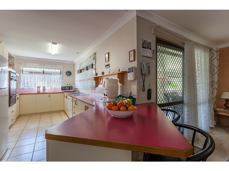 36 Lorraine Crescent, Centenary Heights QLD 4350