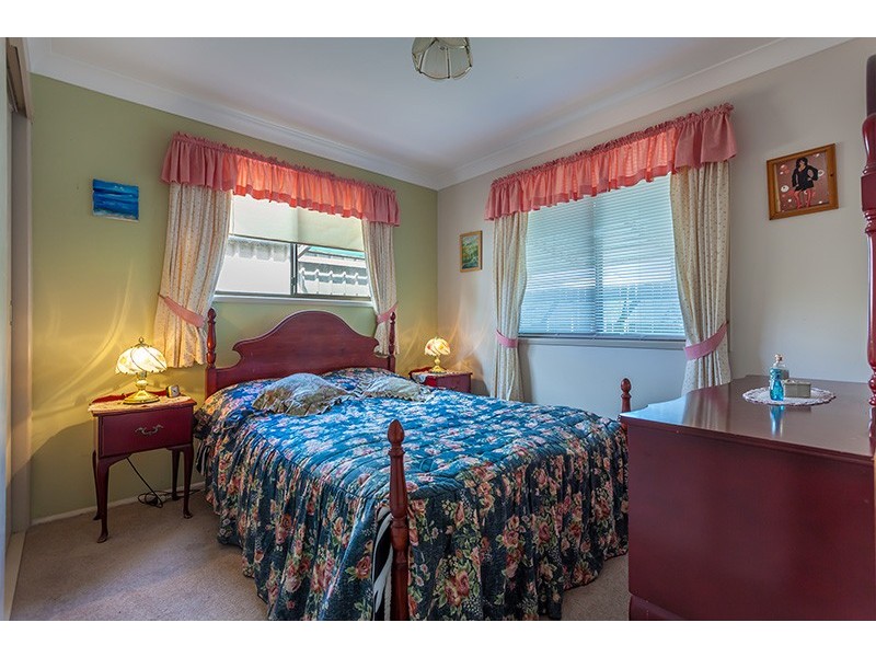 36 Lorraine Crescent, Centenary Heights QLD 4350