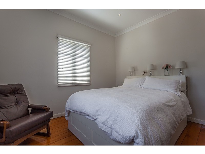 195 Long Street, South Toowoomba QLD 4350