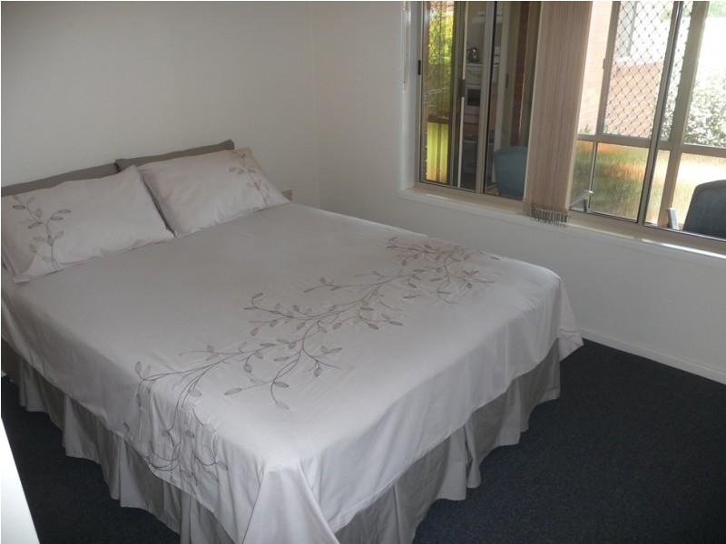 30 Blackdown Street, Harristown QLD 4350