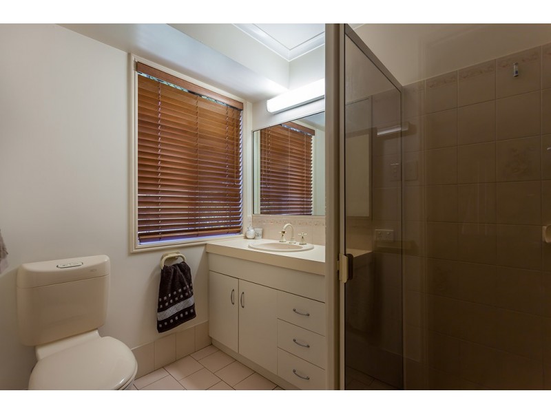 13 Lorraine Crescent, Centenary Heights QLD 4350