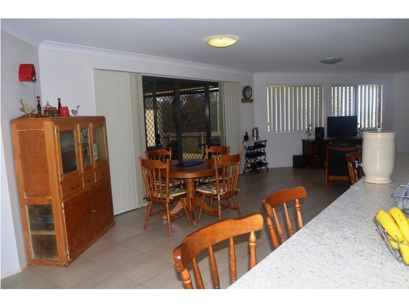 2 Smythe Drive, Highfields QLD 4352