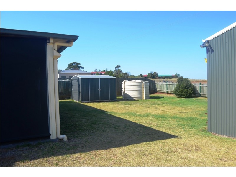 2 Smythe Drive, Highfields QLD 4352