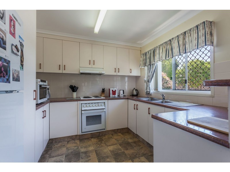 9/19A Gladstone Street, Newtown QLD 4350