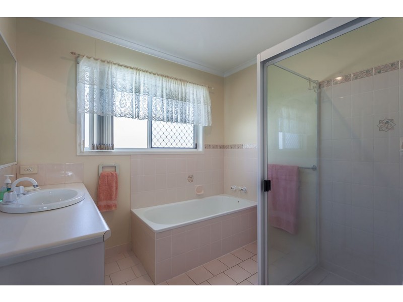 9/19A Gladstone Street, Newtown QLD 4350