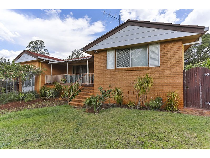 80A Hogg Street, Rockville QLD 4350