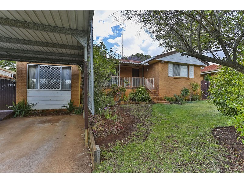 80A Hogg Street, Rockville QLD 4350