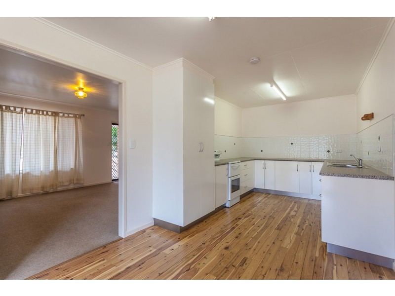 59 O’Quinn Street, Harristown QLD 4350