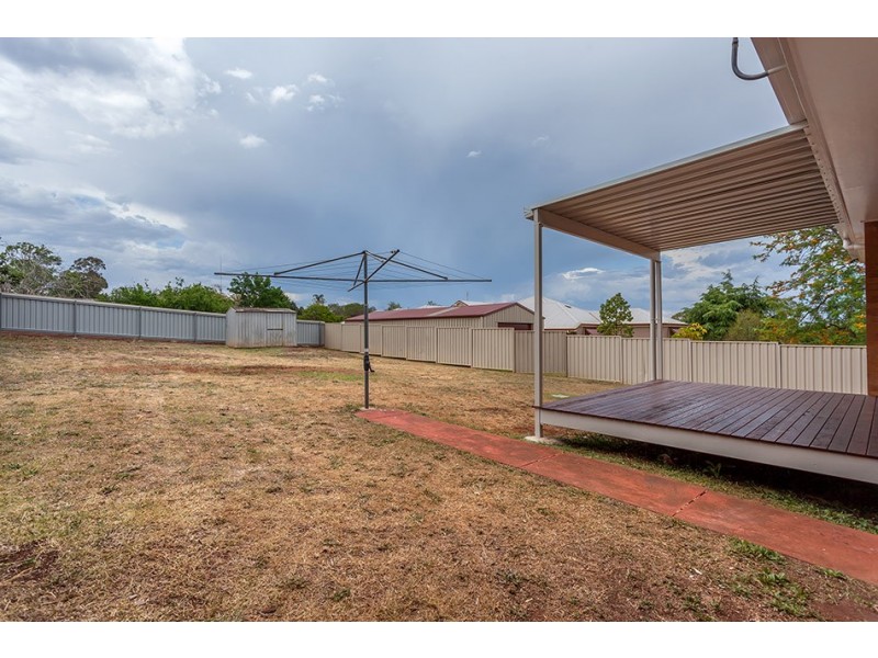 59 O’Quinn Street, Harristown QLD 4350