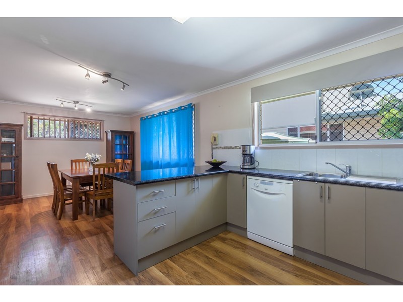 61 Hoepper Street, Kearneys Spring QLD 4350
