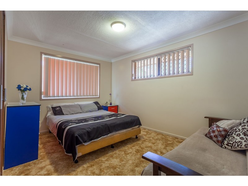 61 Hoepper Street, Kearneys Spring QLD 4350
