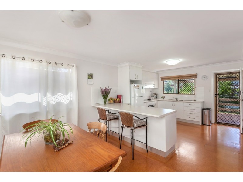 13 McNamara Street, Centenary Heights QLD 4350