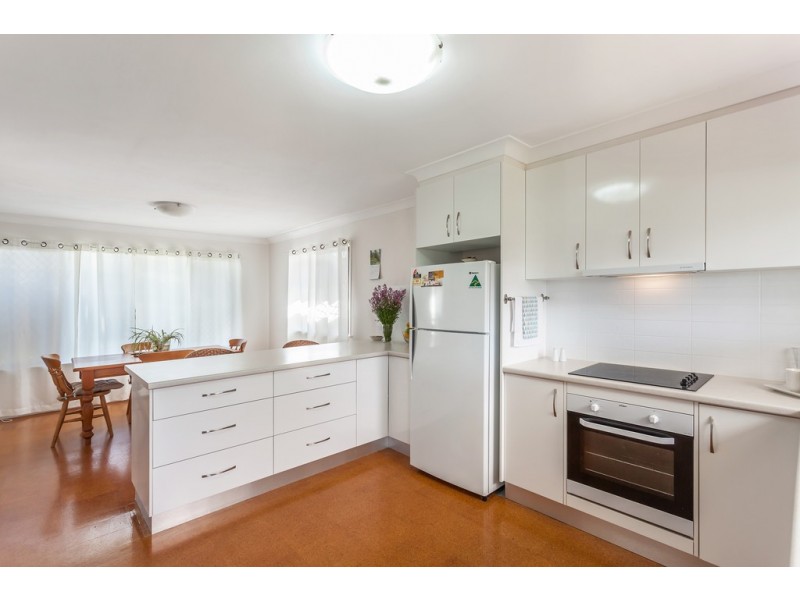 13 McNamara Street, Centenary Heights QLD 4350