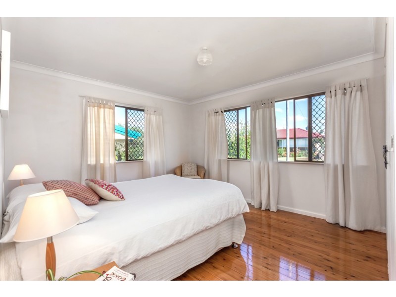 13 McNamara Street, Centenary Heights QLD 4350