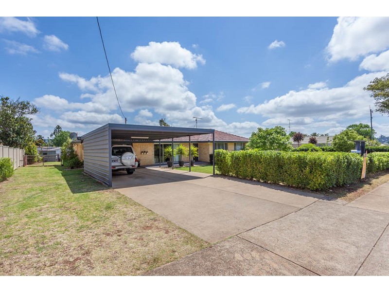 121 Long Street, South Toowoomba QLD 4350
